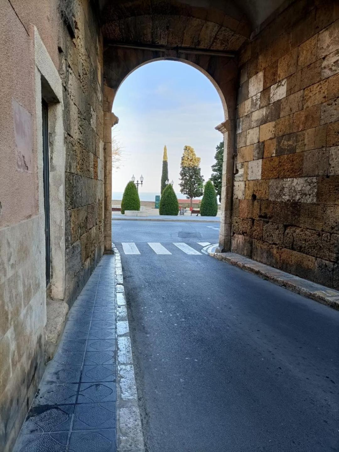 Acogedor Apartamento En El Corazon Medieval De Tarragona Διαμέρισμα Εξωτερικό φωτογραφία